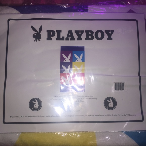 Brand NEW RARE Playboy Beach Towel 😍 - Picture 4 of 5